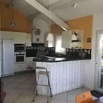 Les Pieds Dans L'eau Acces Direct A La Villa